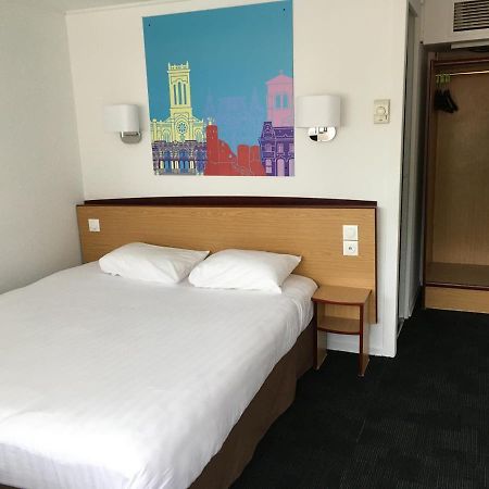 Kyriad Direct Marseille Ouest - Мартиг Екстериор снимка