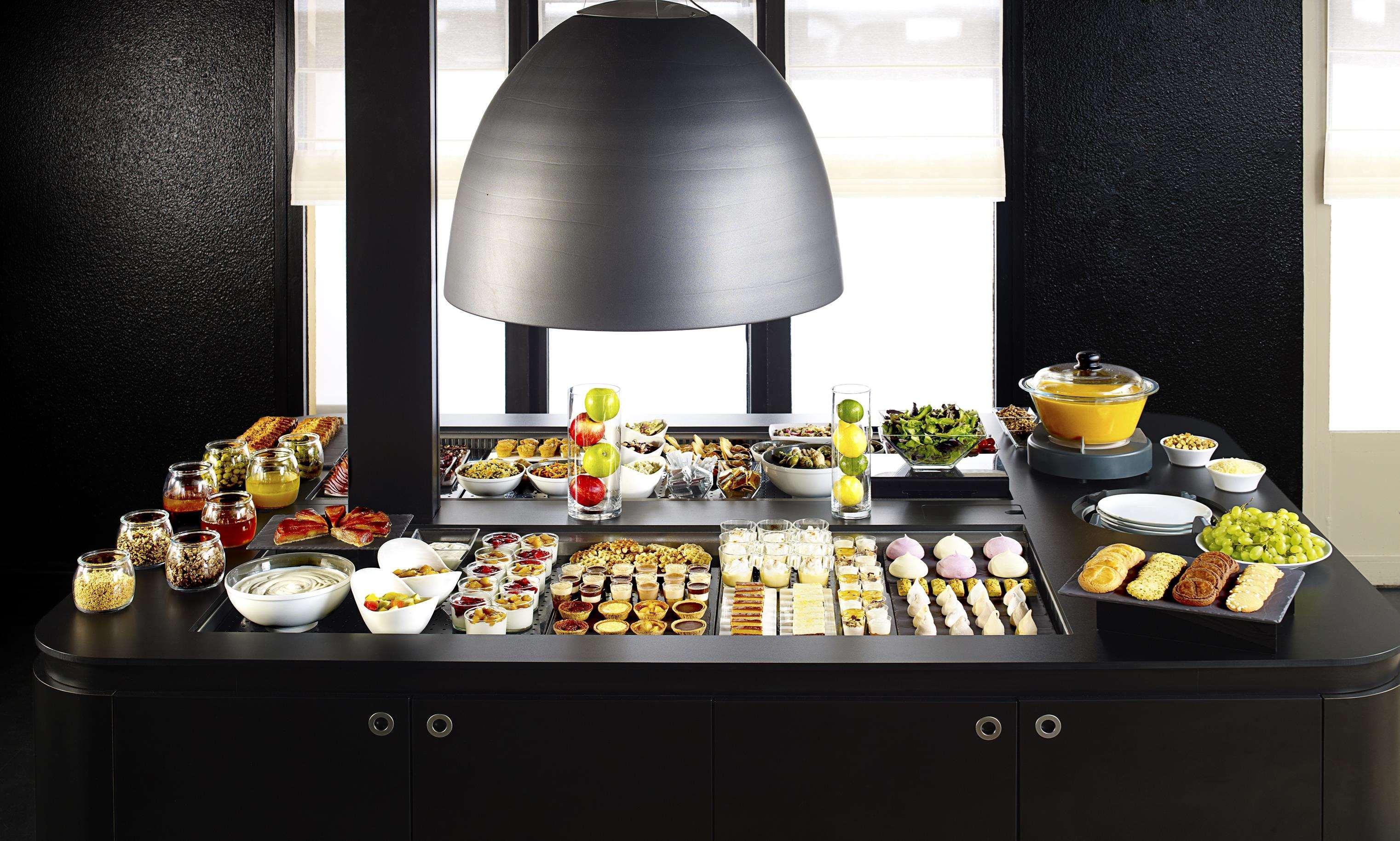 Kyriad Direct Marseille Ouest - Мартиг Екстериор снимка