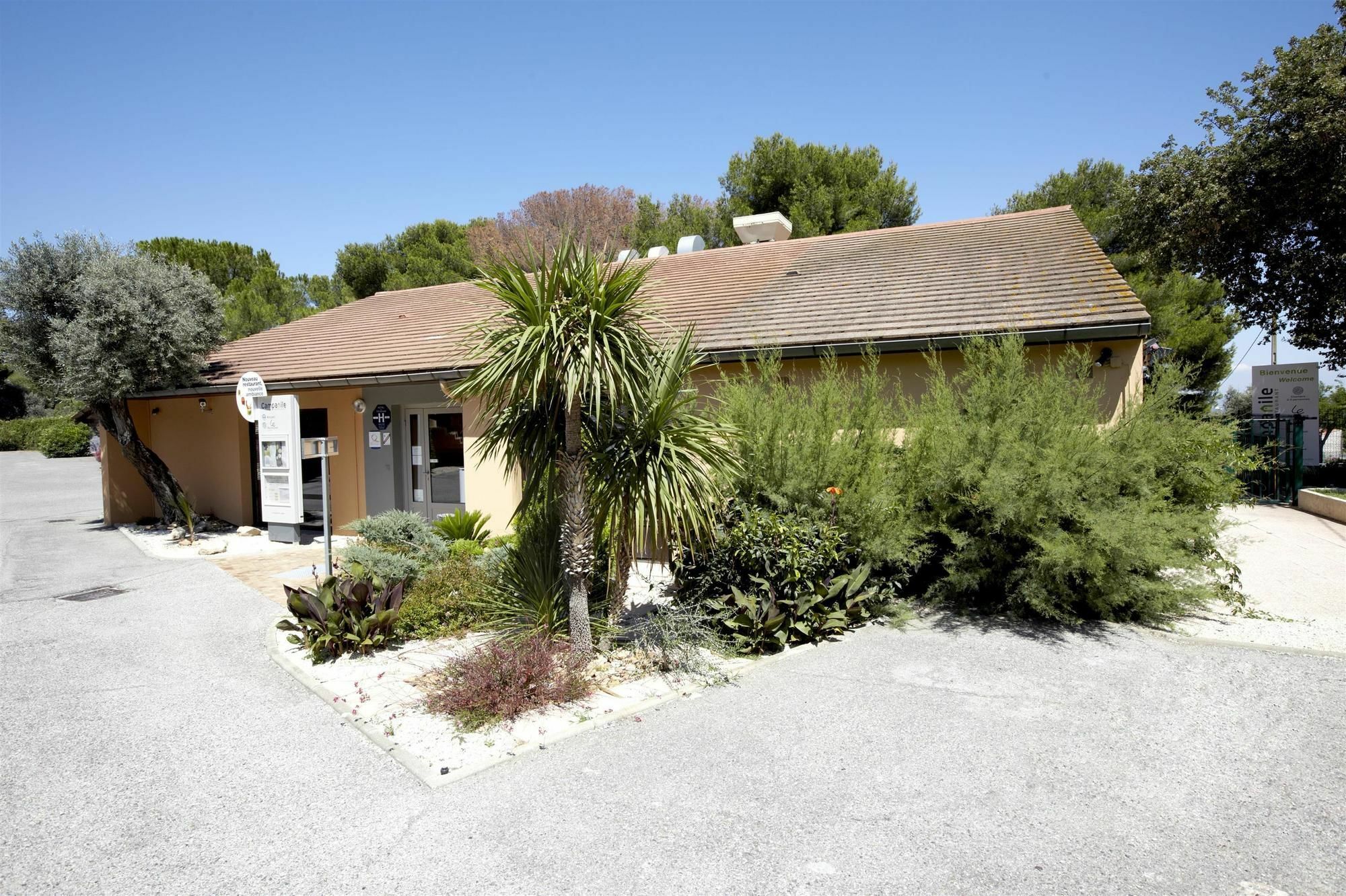 Kyriad Direct Marseille Ouest - Мартиг Екстериор снимка